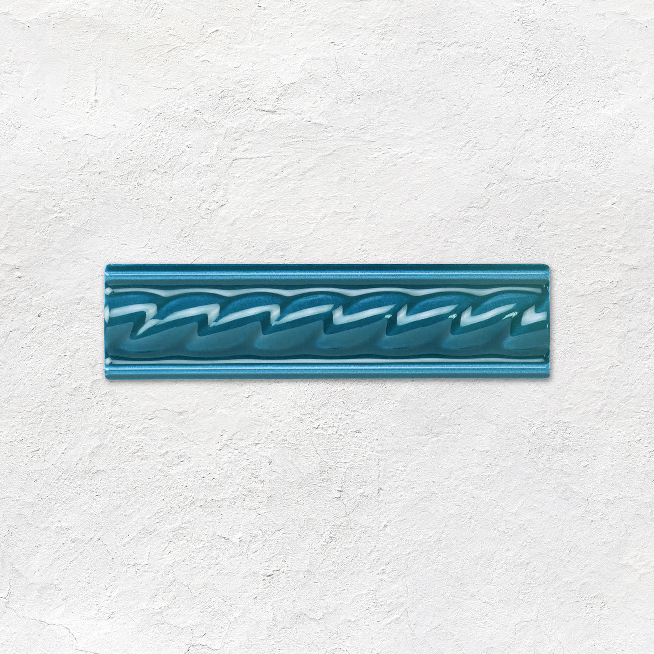 Baroque Blue Rope Moulding Ceramic Wall Tile 152x40mm