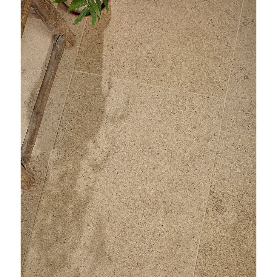Close-up of honey-toned Bath Limestone Honed Finish