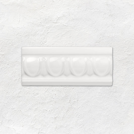 Brilliant White Egg & Dart Moulding Ceramic Wall Tile 152x65mm