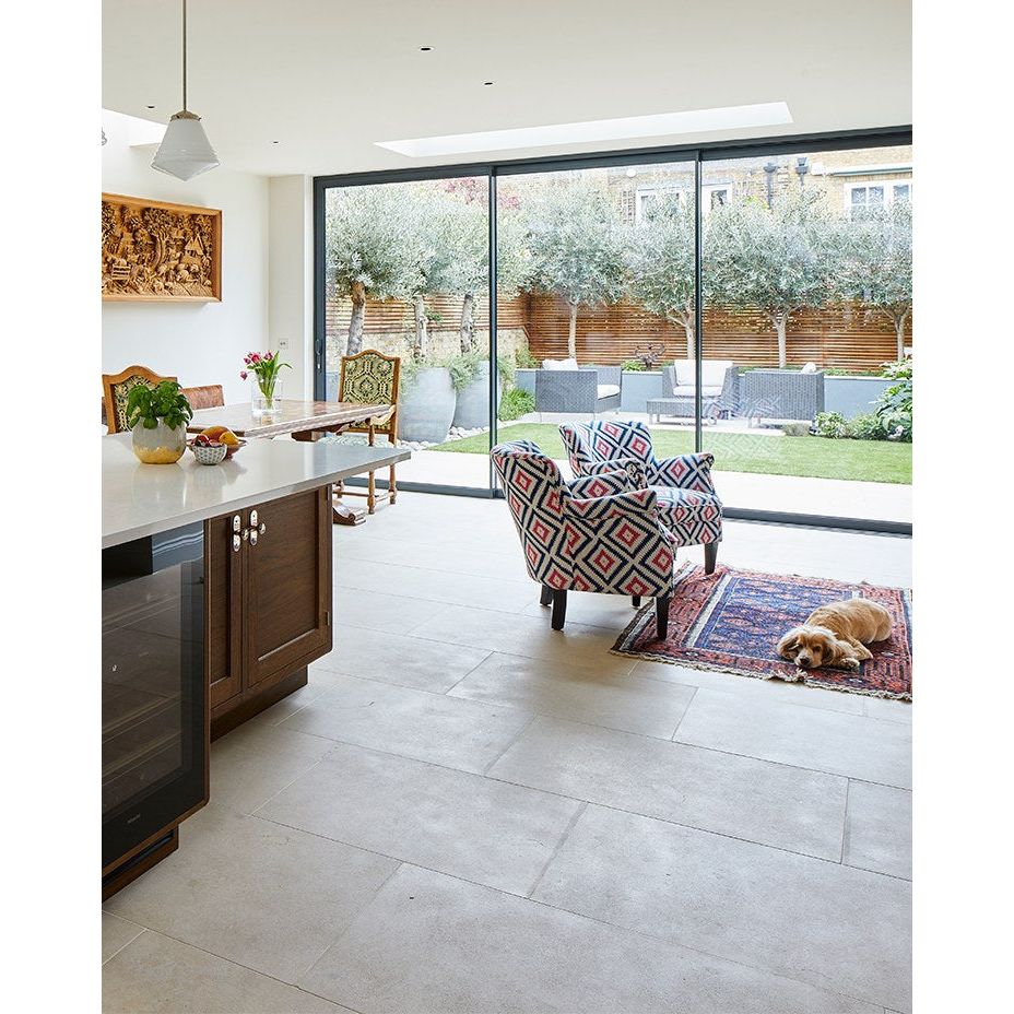 Buscot Limestone Etched short-length flagstones in a room setting