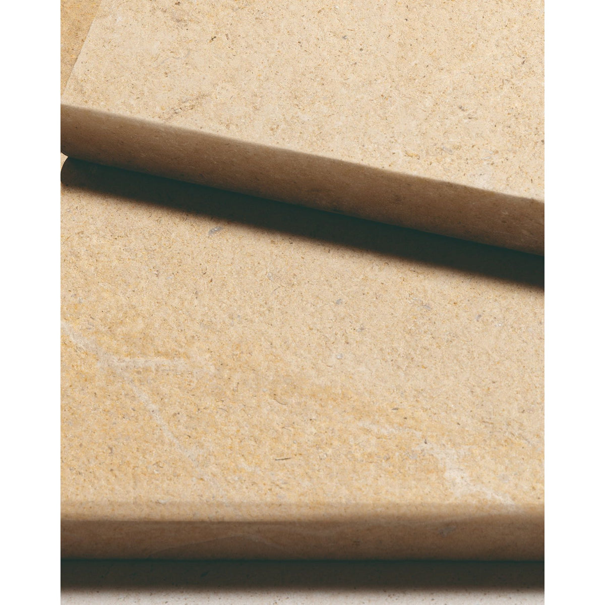 
Buscot Limestone Tumbled & Etched Bullnose Coping 40x100cm - image 2