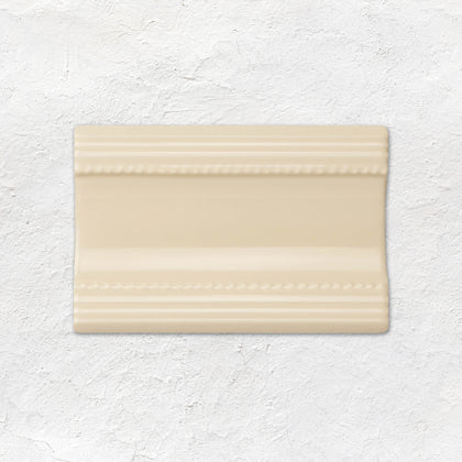 County White Plain Cornice