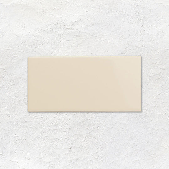 County White Rounded Long Edge Ceramic Wall Tile