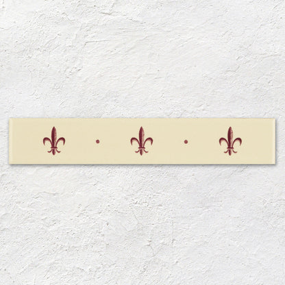 Fleur de Lis Border Burgundy on County White – pattern detail