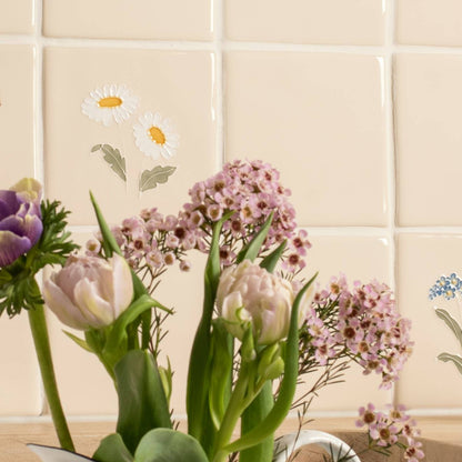 Floral Collection Tubelined Daisy - Hyperion Tiles