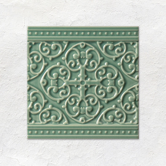 Grosvenor on Jade Breeze Ceramic Wall Tile 152x152mm