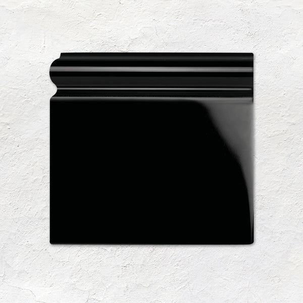 Jet Black Skirting Left Corner
