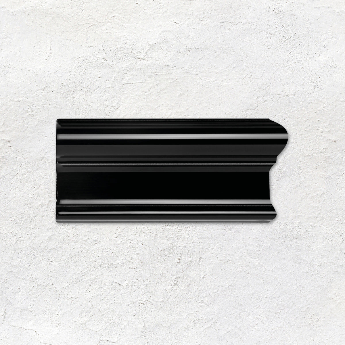 Jet Black Victoria Right Corner Ceramic Wall Tile - Gloss