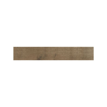 Lyndhurst Chestnut plank tiles in a hallway showing tonal shade variation between boards