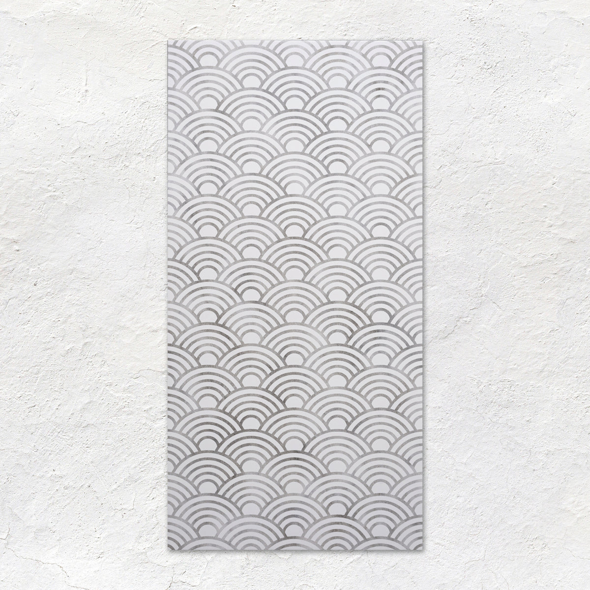 Palazzo Pettina 60x30cm rectangular wall tile with gray concentric arc pattern in overlapping rows