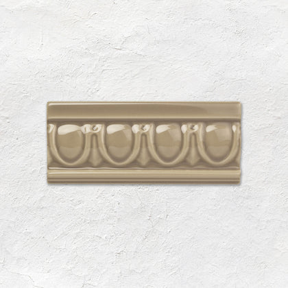Palladian Beige Egg & Dart Moulding