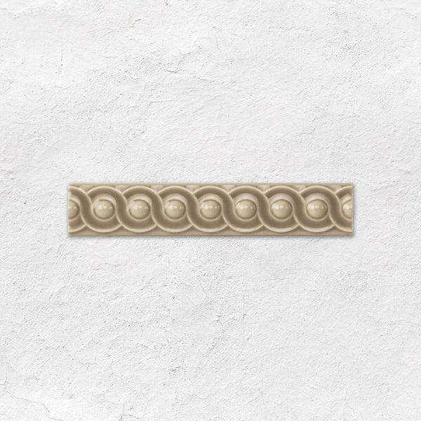Palladian Beige Scroll Moulding