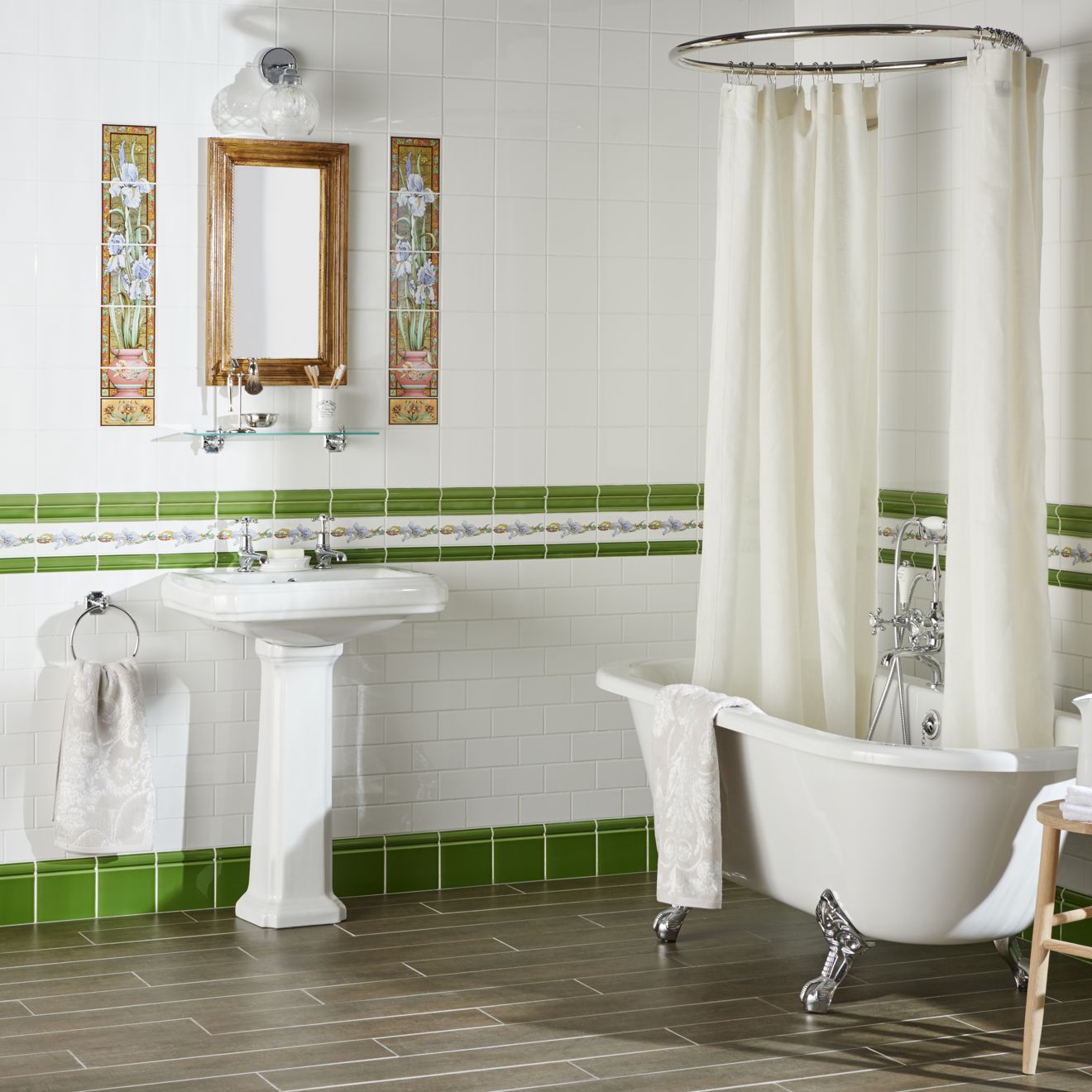 Pavilion Green Skirting Tile 152x152mm