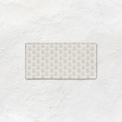 Picot Decorative Brick Tile Soft Taupe On Papyrus – detail view 2