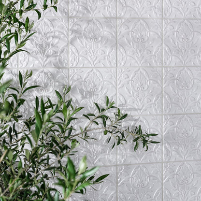 Victorian Style Hampton Court Vines Cotton White Gloss Ceramic Wall Tile