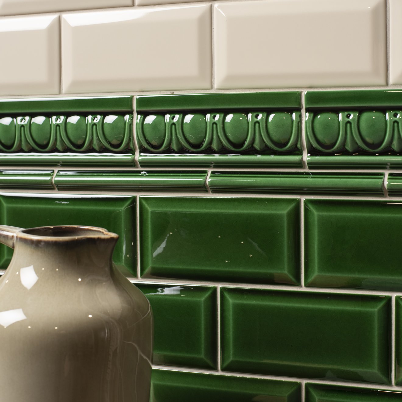 Victorian Green Astragal Moulding Ceramic Wall Tile 152x21mm