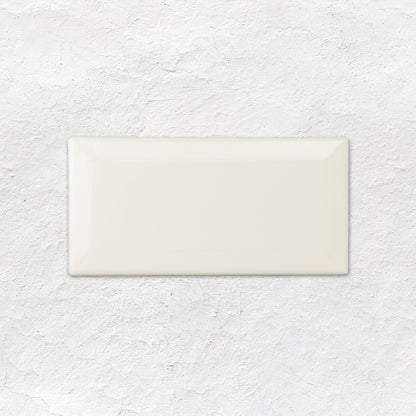 Vintage White Metro Bevelled Tile 150x75mm
