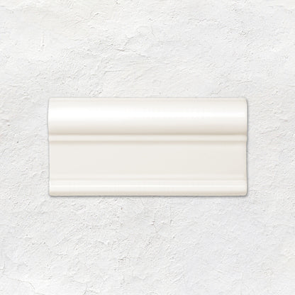 Vintage White Victoria Moulding Ceramic Wall Tile 152x75mm