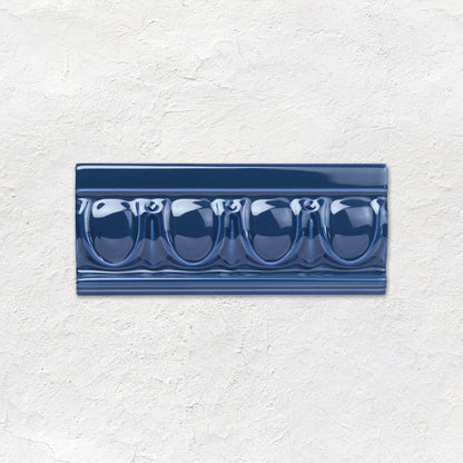 Windsor Blue Egg & Dart Moulding Ceramic Wall Tile 152x65mm