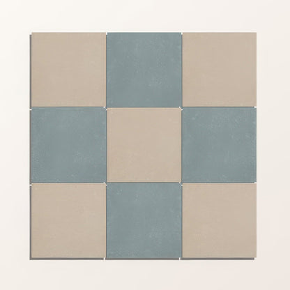 Adventuras Blue Field Porcelain