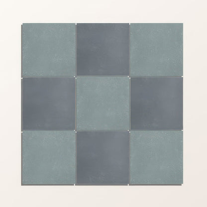 Adventuras Blue Field Porcelain