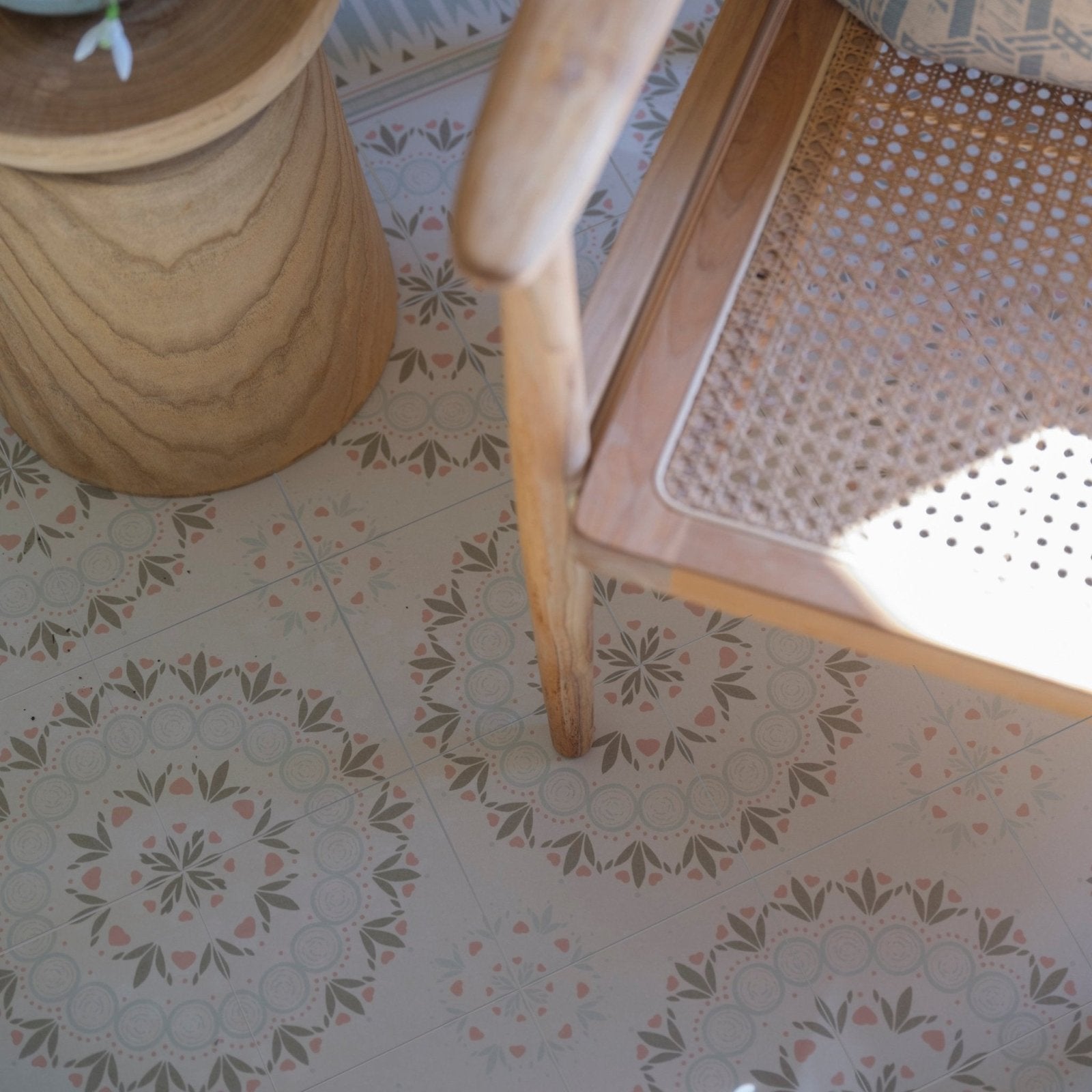 Aventuras Palma Olive Porcelain – pattern detail (2)