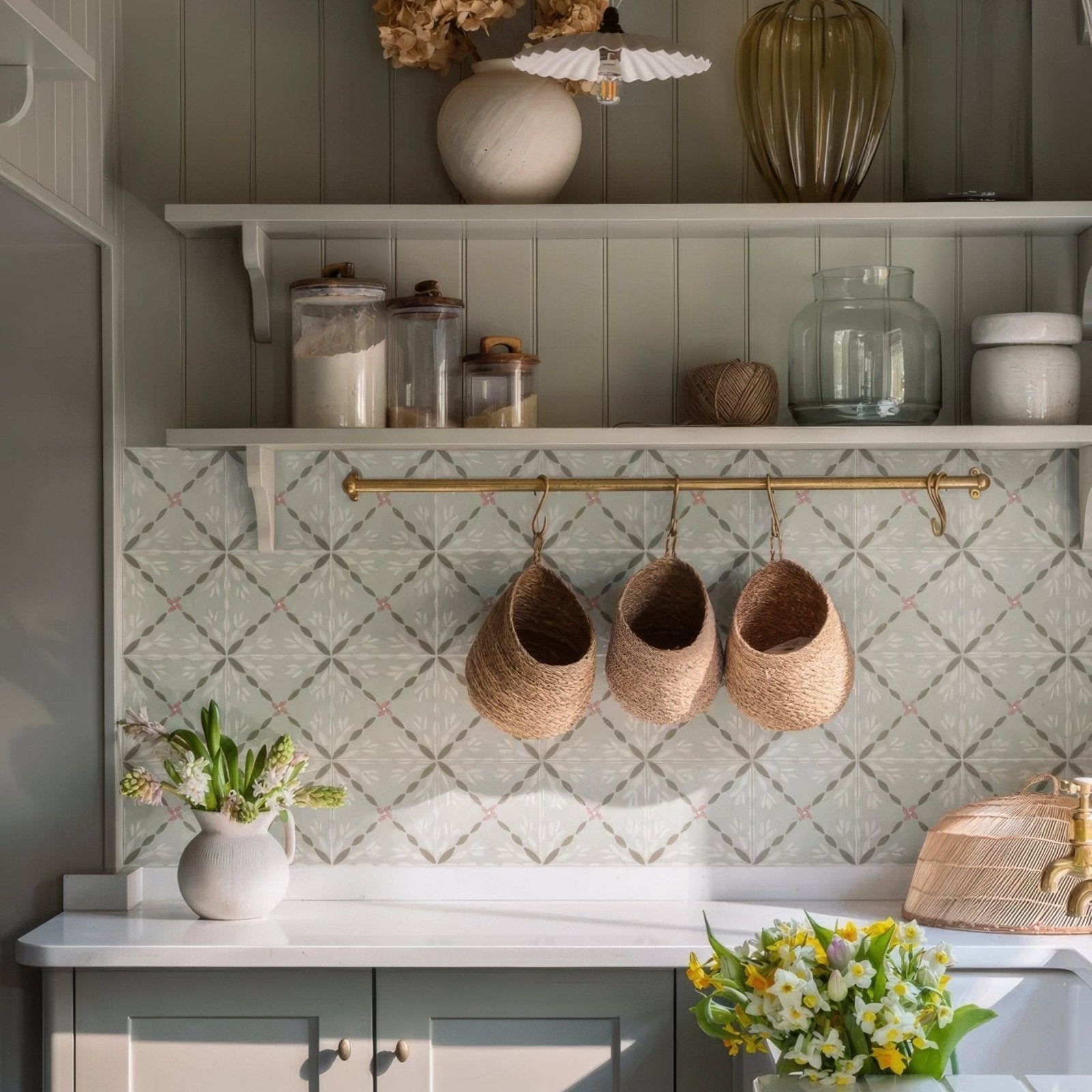 Adventuras Porto Olive Porcelain