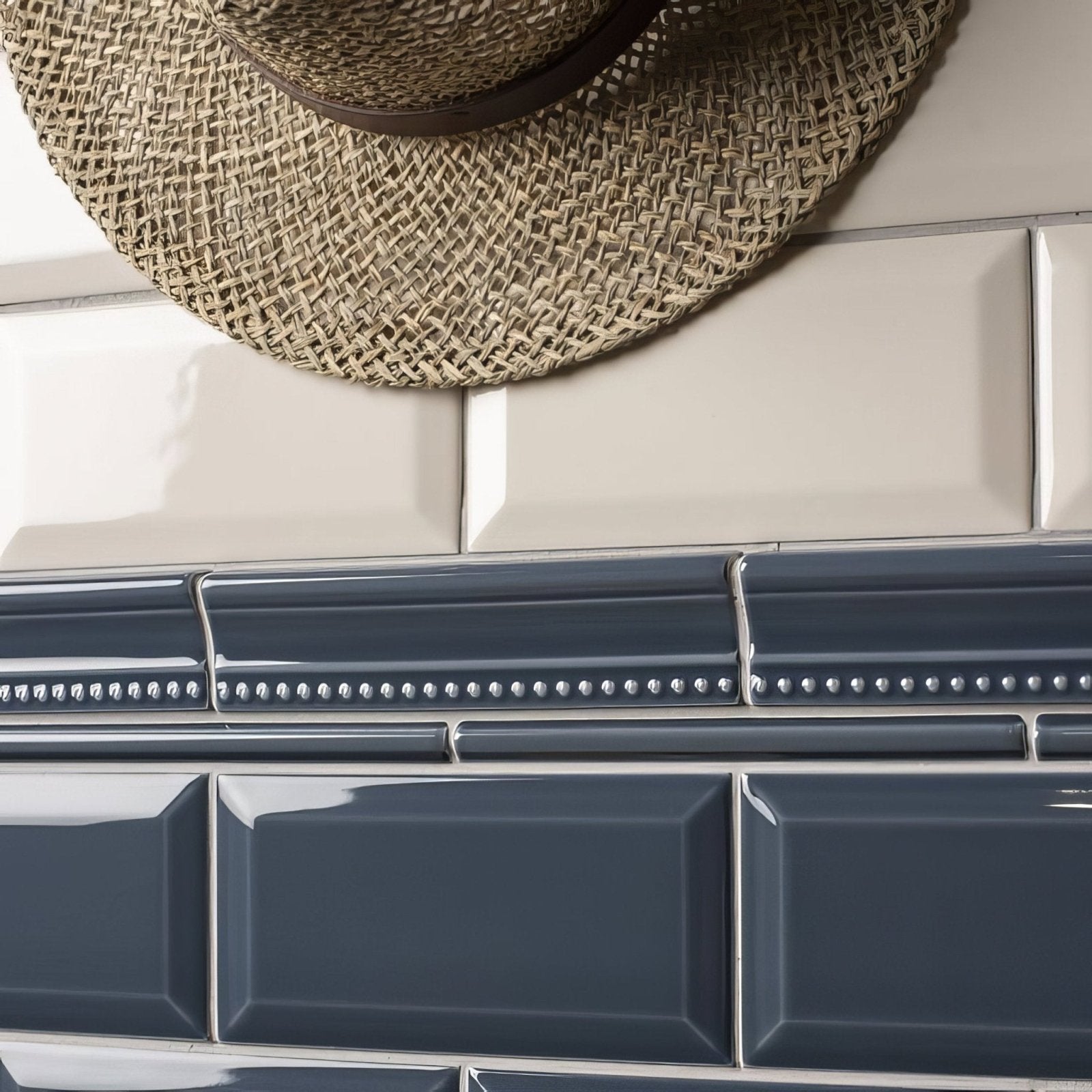 Ascot Blue Hogarth Moulding – detail view 3