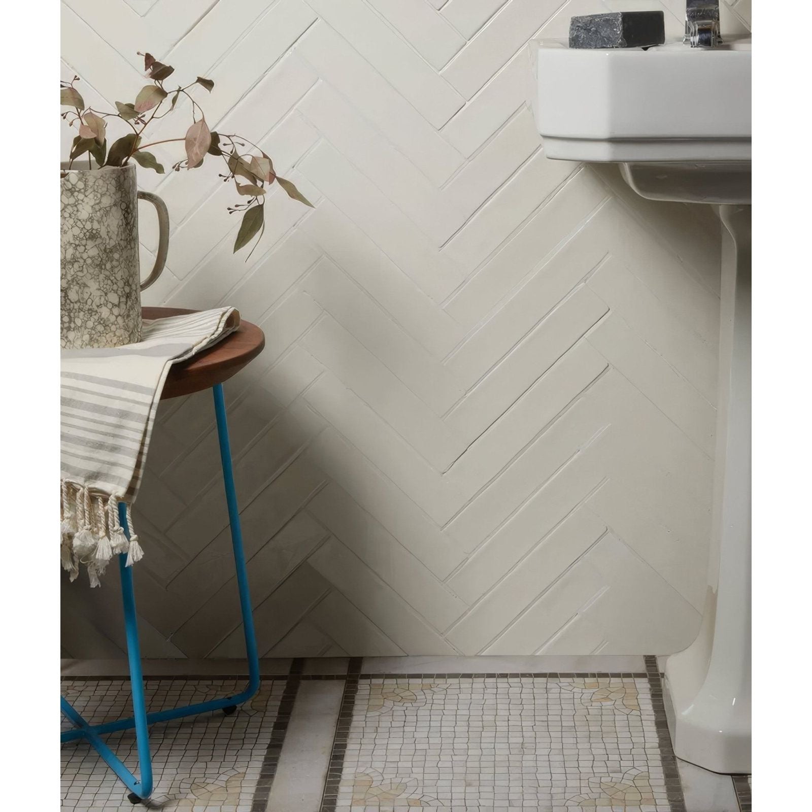 Avebury ceramic parchment white herringbone patterned ceramic wall tiles for stylish interior wall decoration
