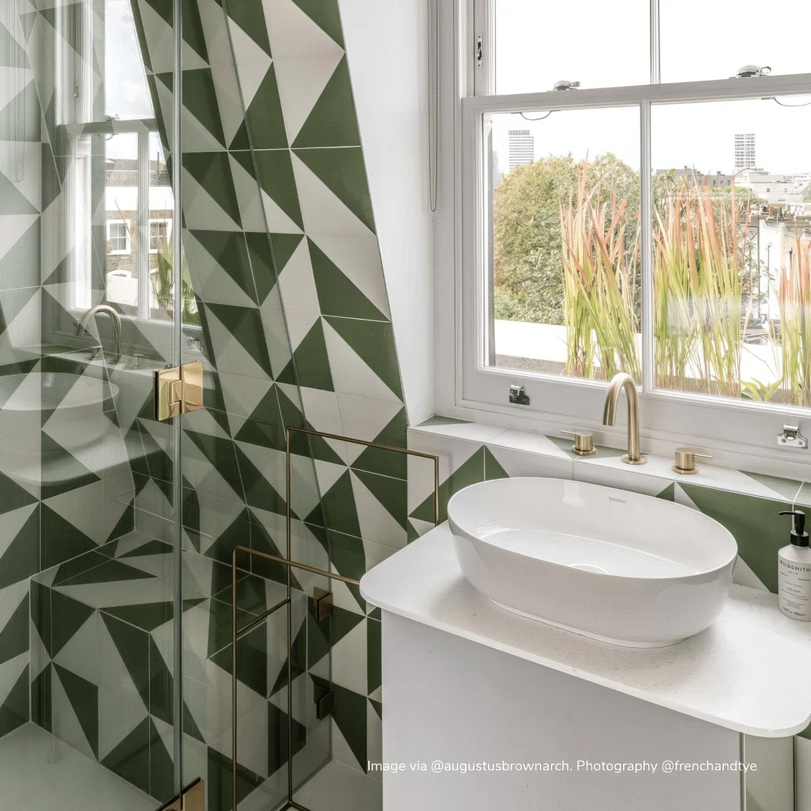 Bert & May Green Alalpardo Porcelain