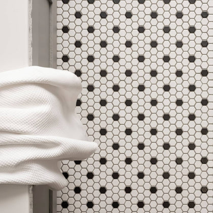 Black And White Honeycomb Floor
