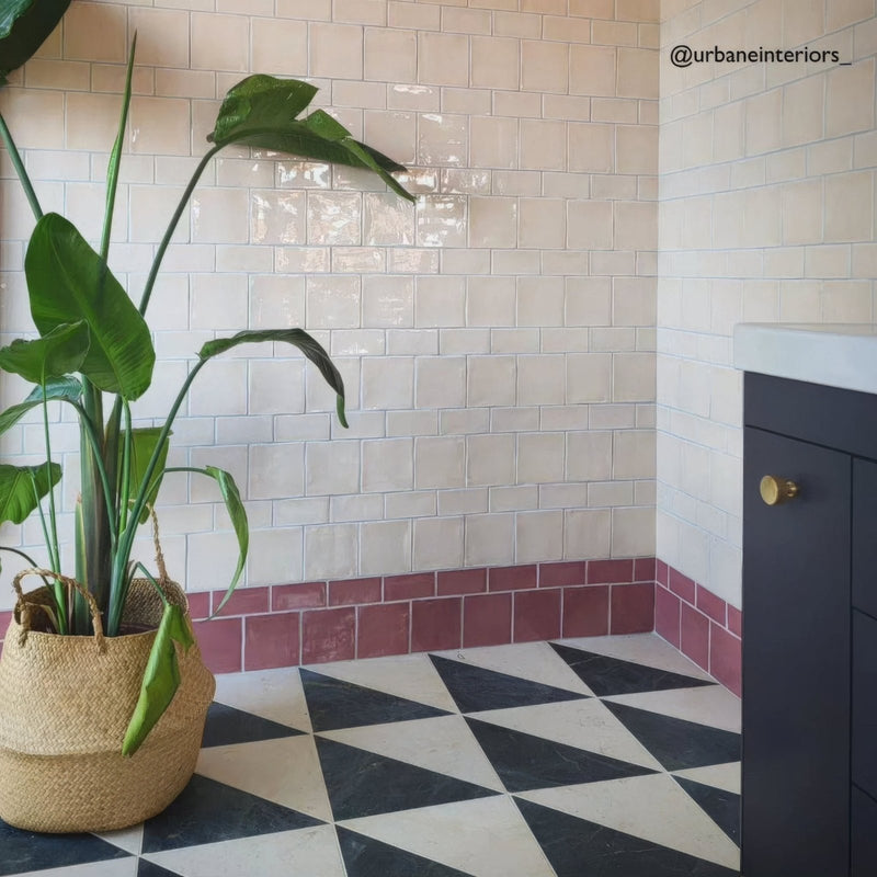 Blends Carrara Triangle