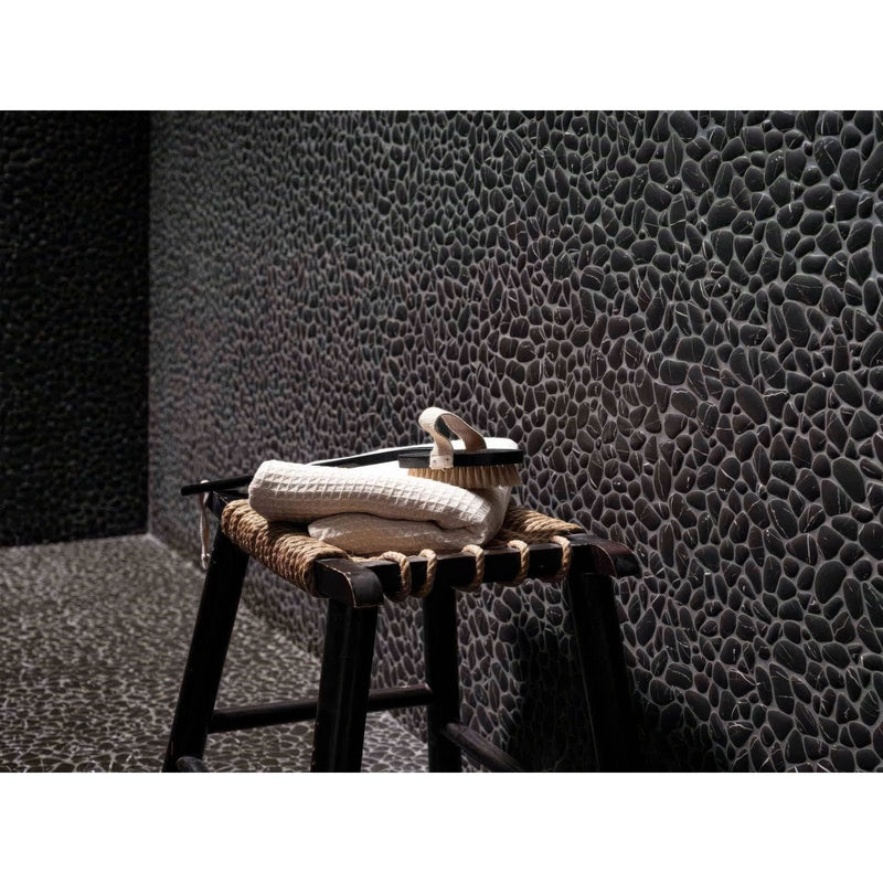 Boulder Negro Marquina Mosaic