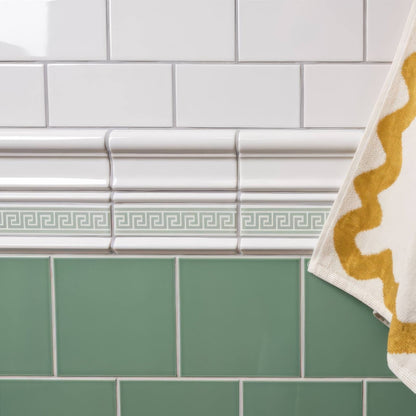 Brilliant White Victoria Moulding