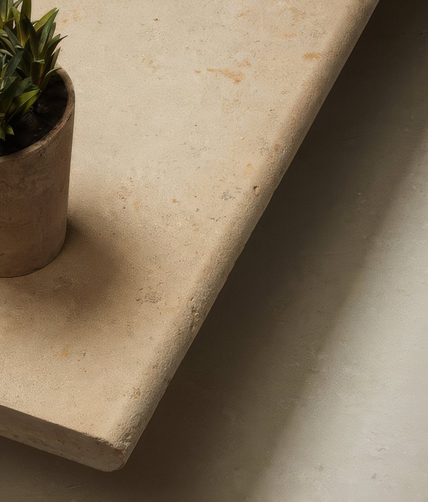 Buscot Limestone Etched Bullnose Coping