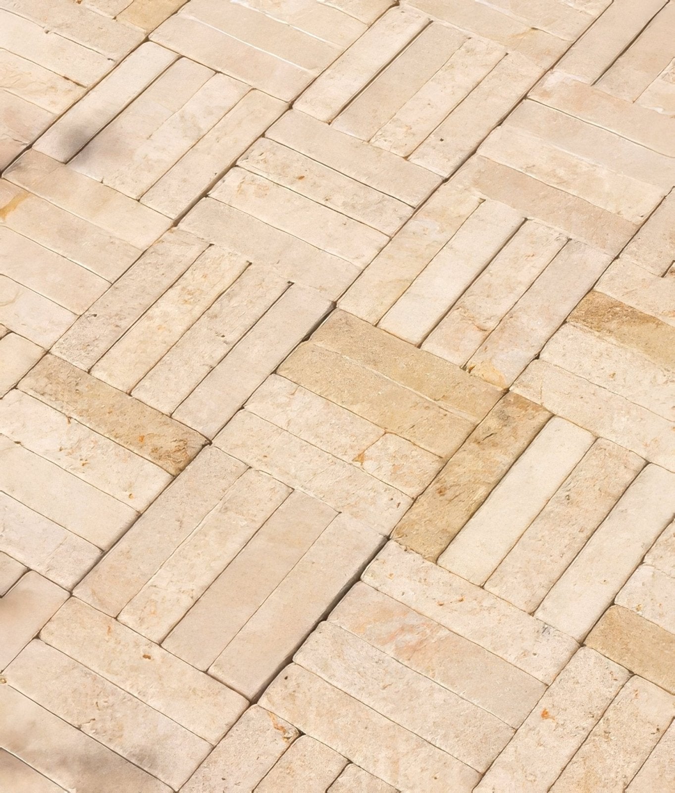 Buscot Limestone Tumbled & Etched Klinkers