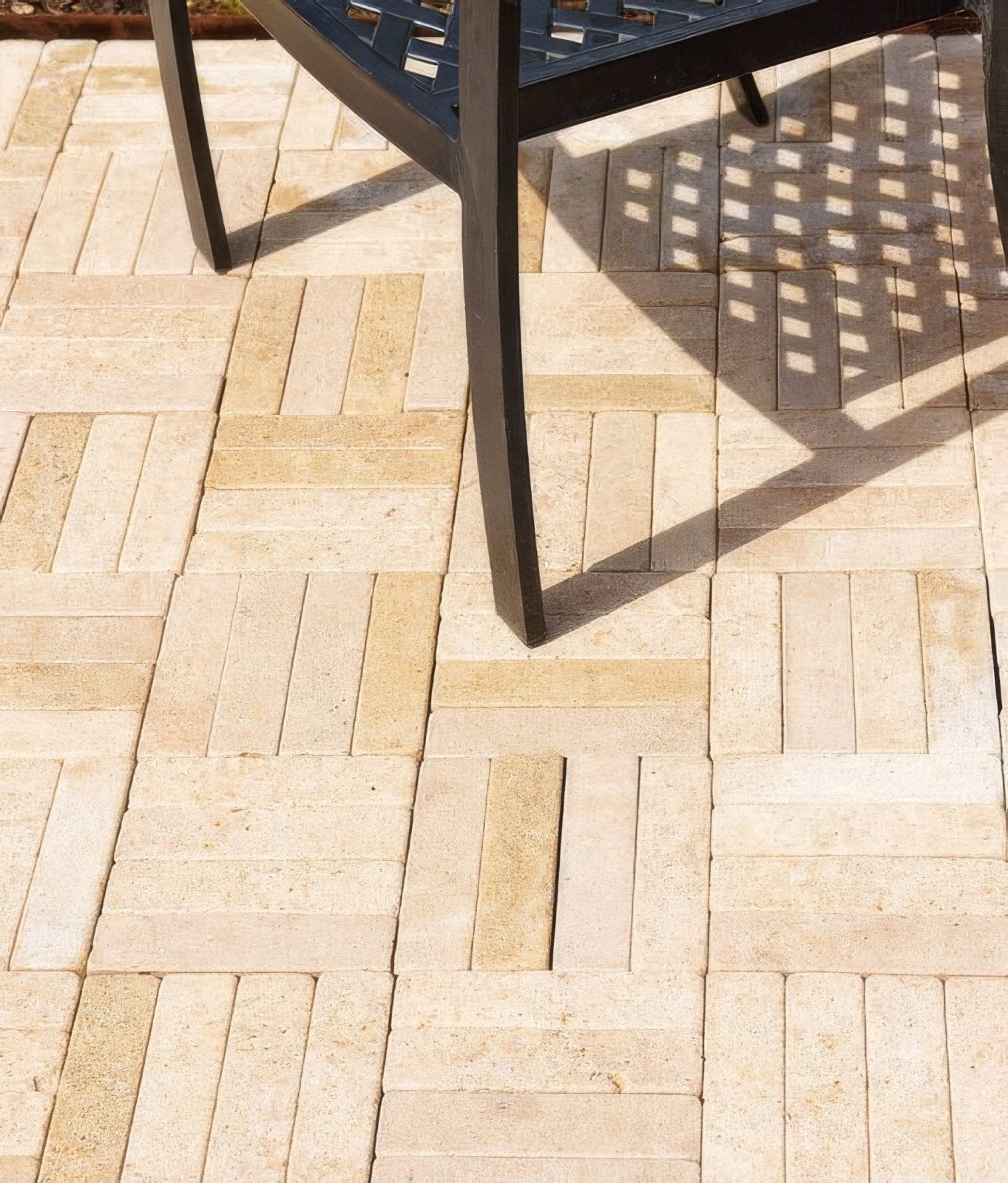 Buscot Limestone Tumbled & Etched Klinkers