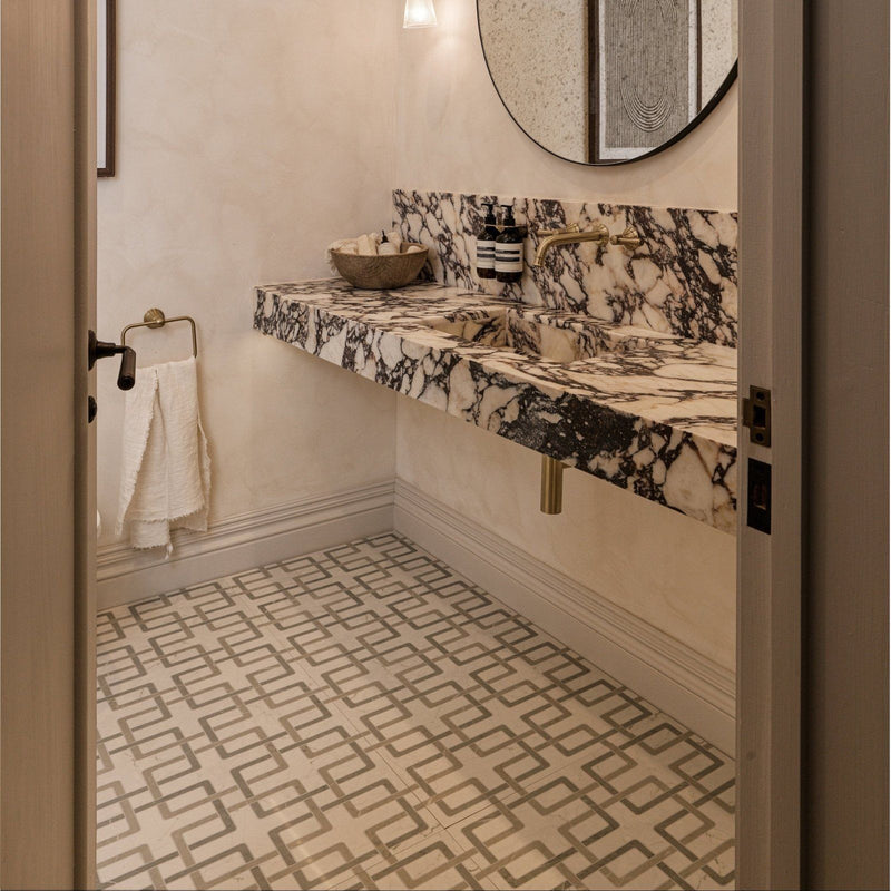 Byzantine Porcelain Forum Sculpted