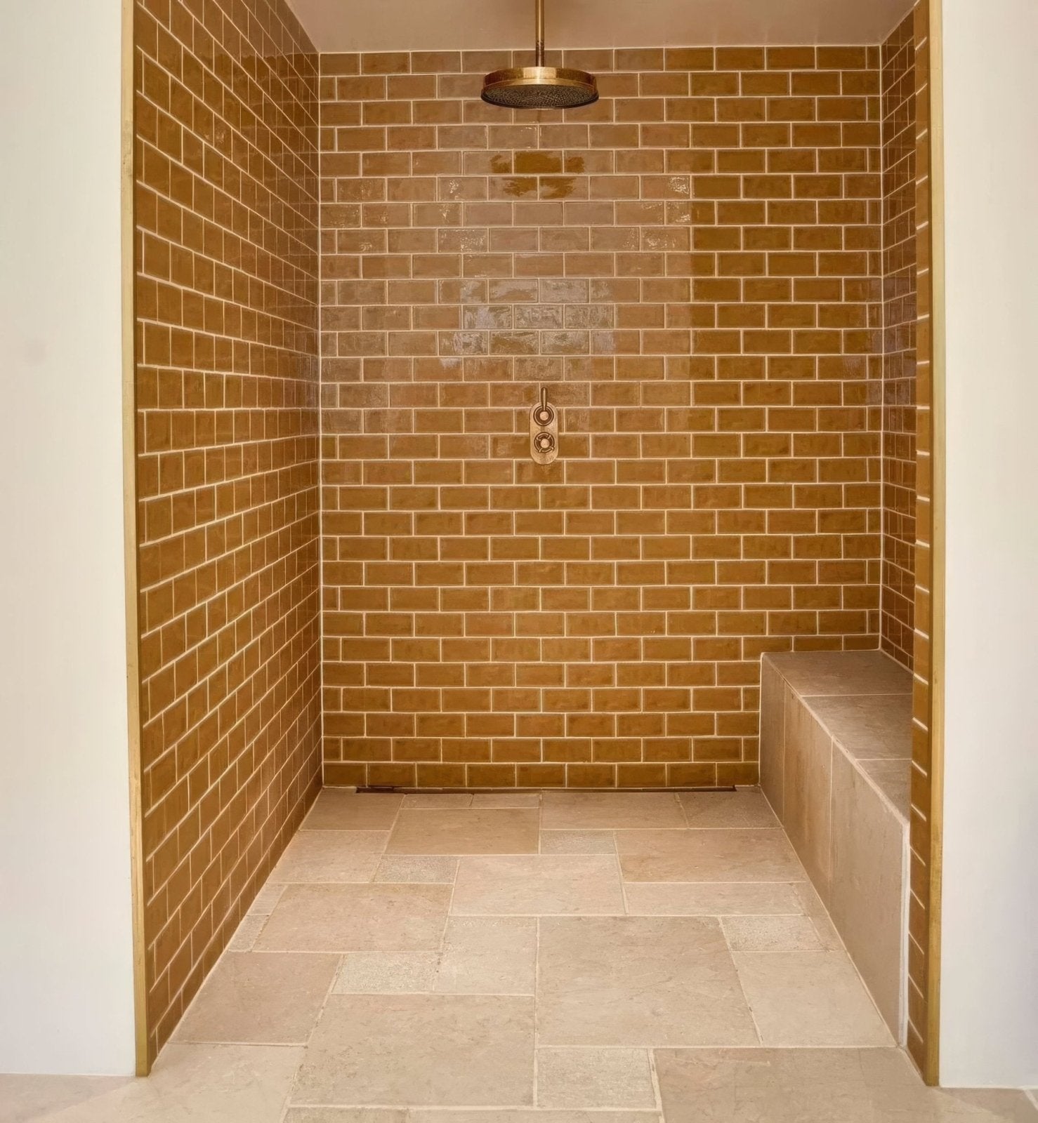 Cathedral Classic 40 x 60cm