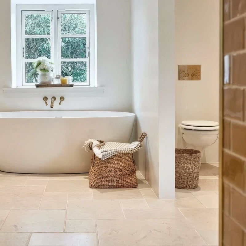 Cathedral Classic 40 x 60cm