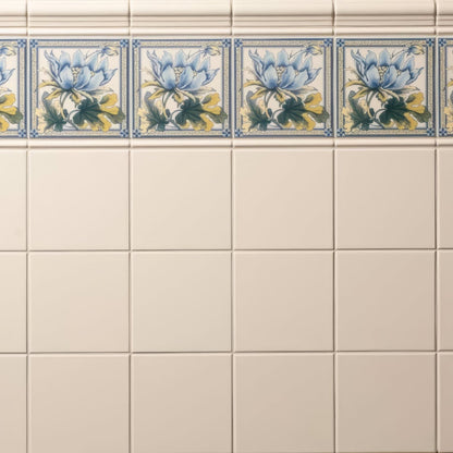 County White Field Tile