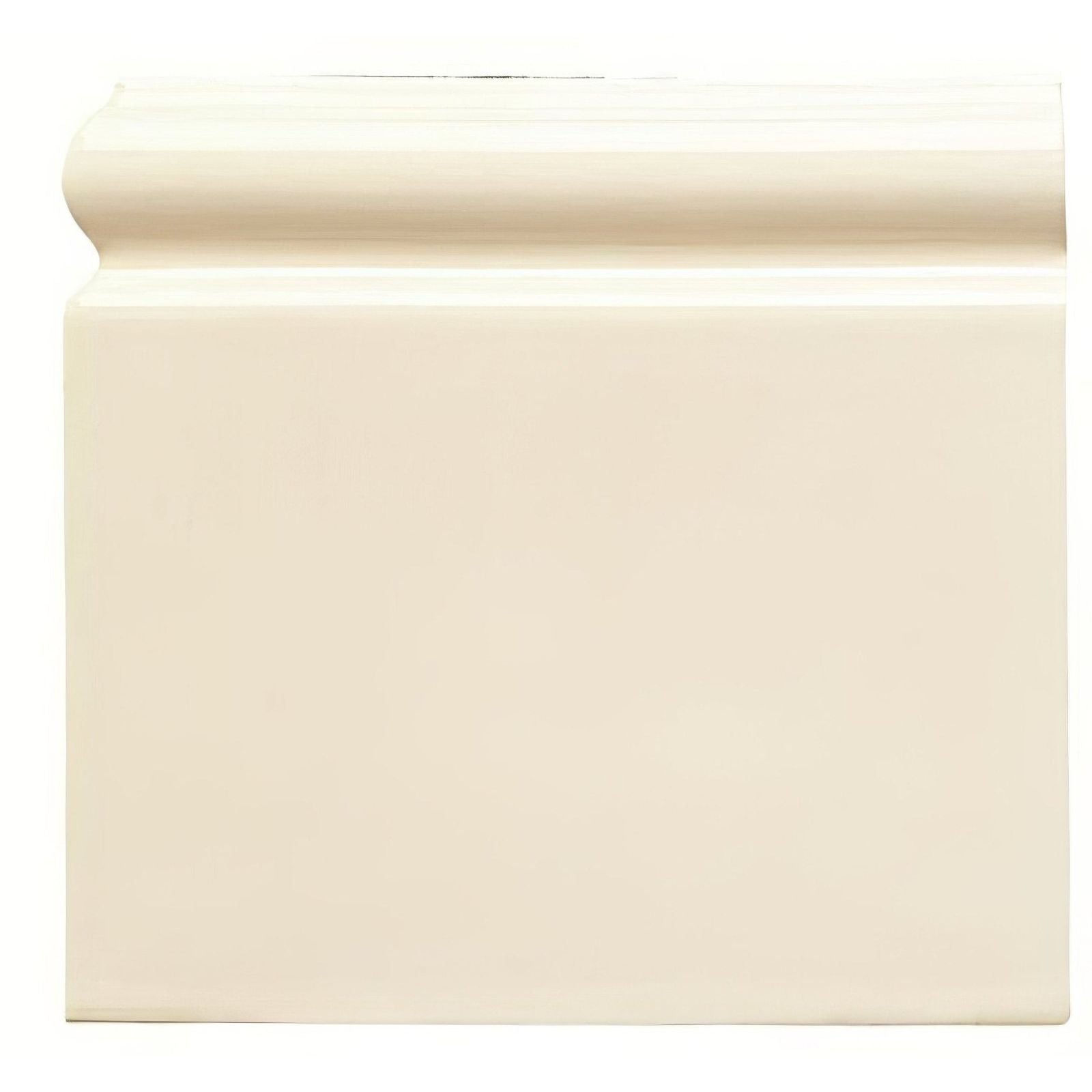 Cream-colored smooth-surfaced county white skirting left hand corner baseboard with a classic profile