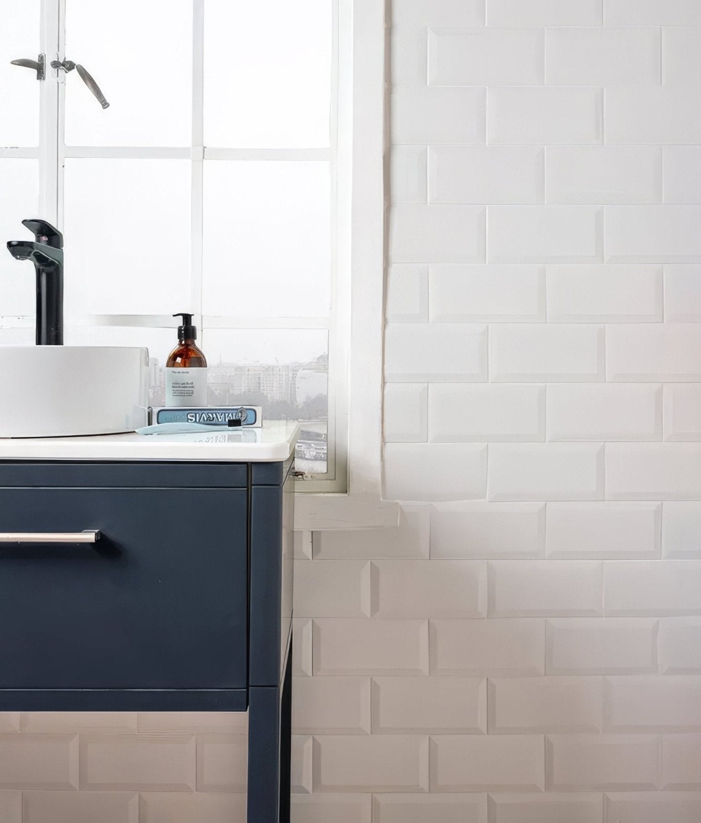 Delicate Wall Ceramic Metro Bevelled