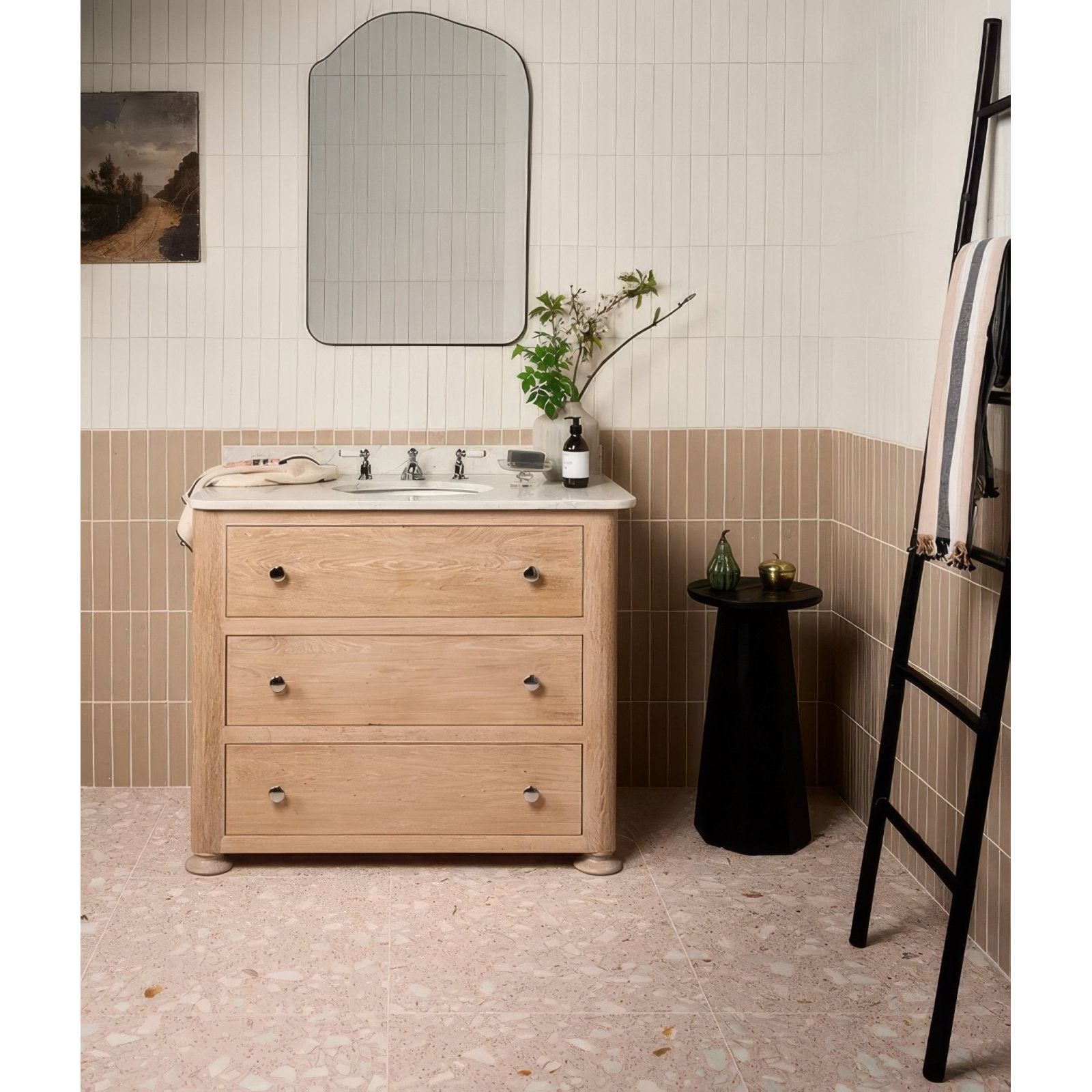 Light wood earthenware porcelain plaster vanity with three drawers and round silver knobs for bathroom use