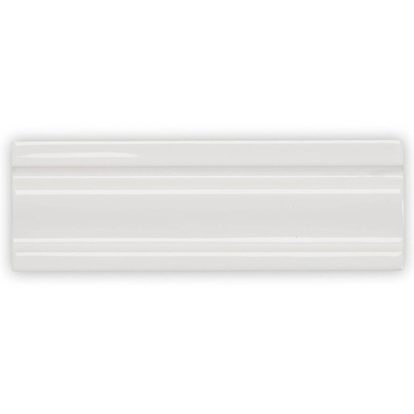 Edwardian Highgate Dado white ceramic tile with glossy finish and three horizontal ridges for wall decoration