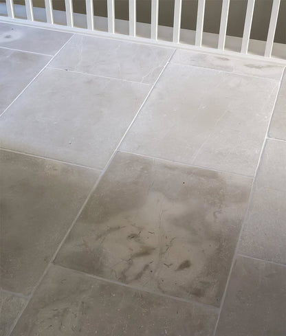 Eiffel Limestone Tumbled Finish
