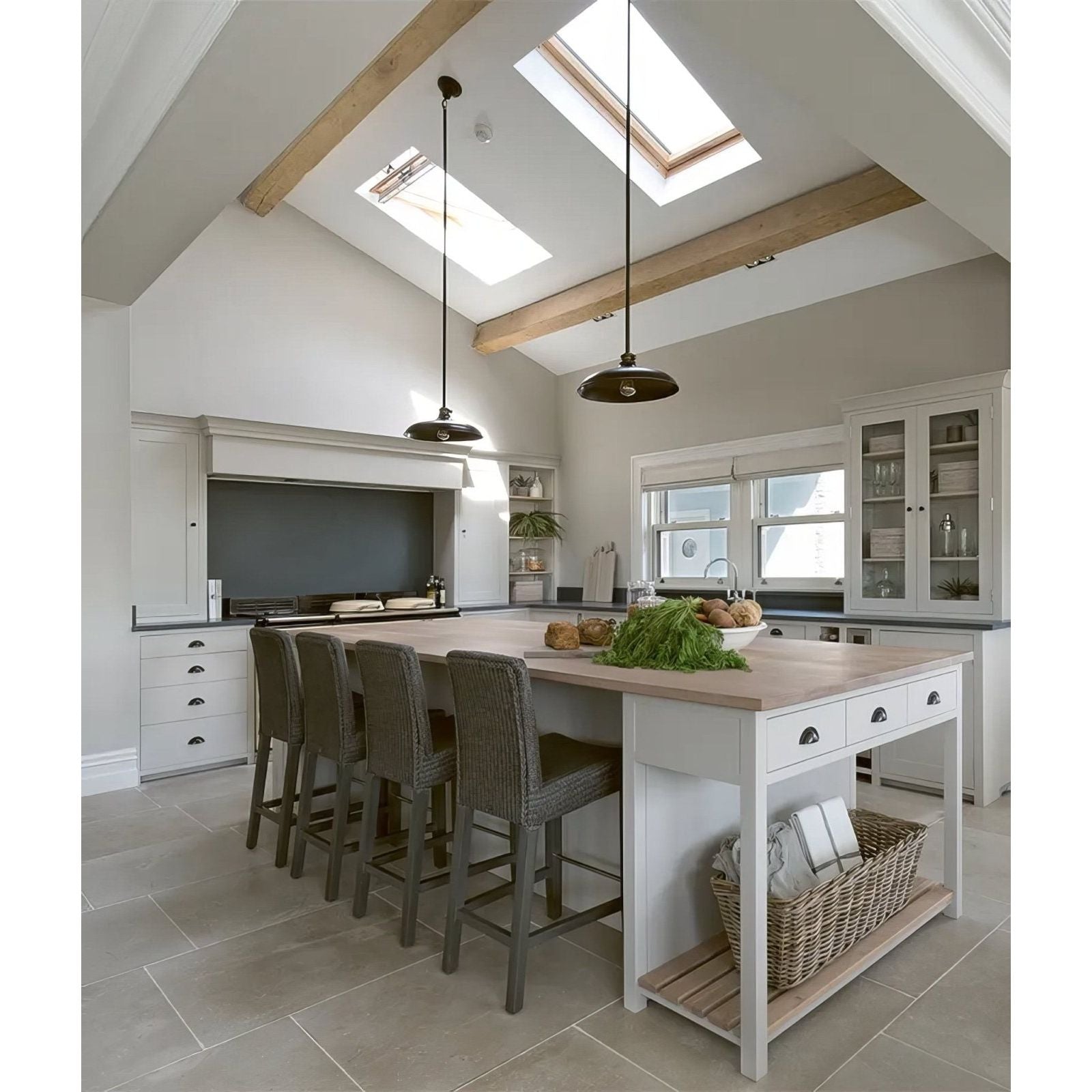 Eiffel Limestone Tumbled Finish
