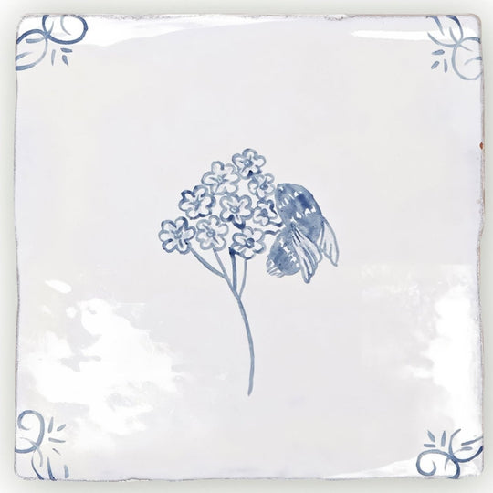 English Delft Bee Blue Gloss Tile