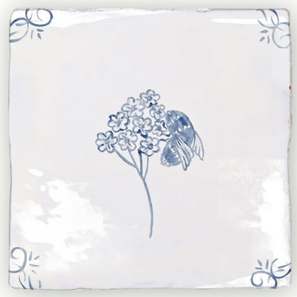 English Delft Bee