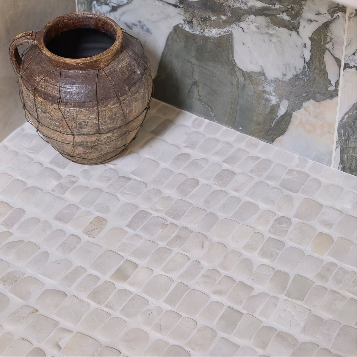 Enso Cobble Mosaic Strip Chalk white and beige pebble mosaic